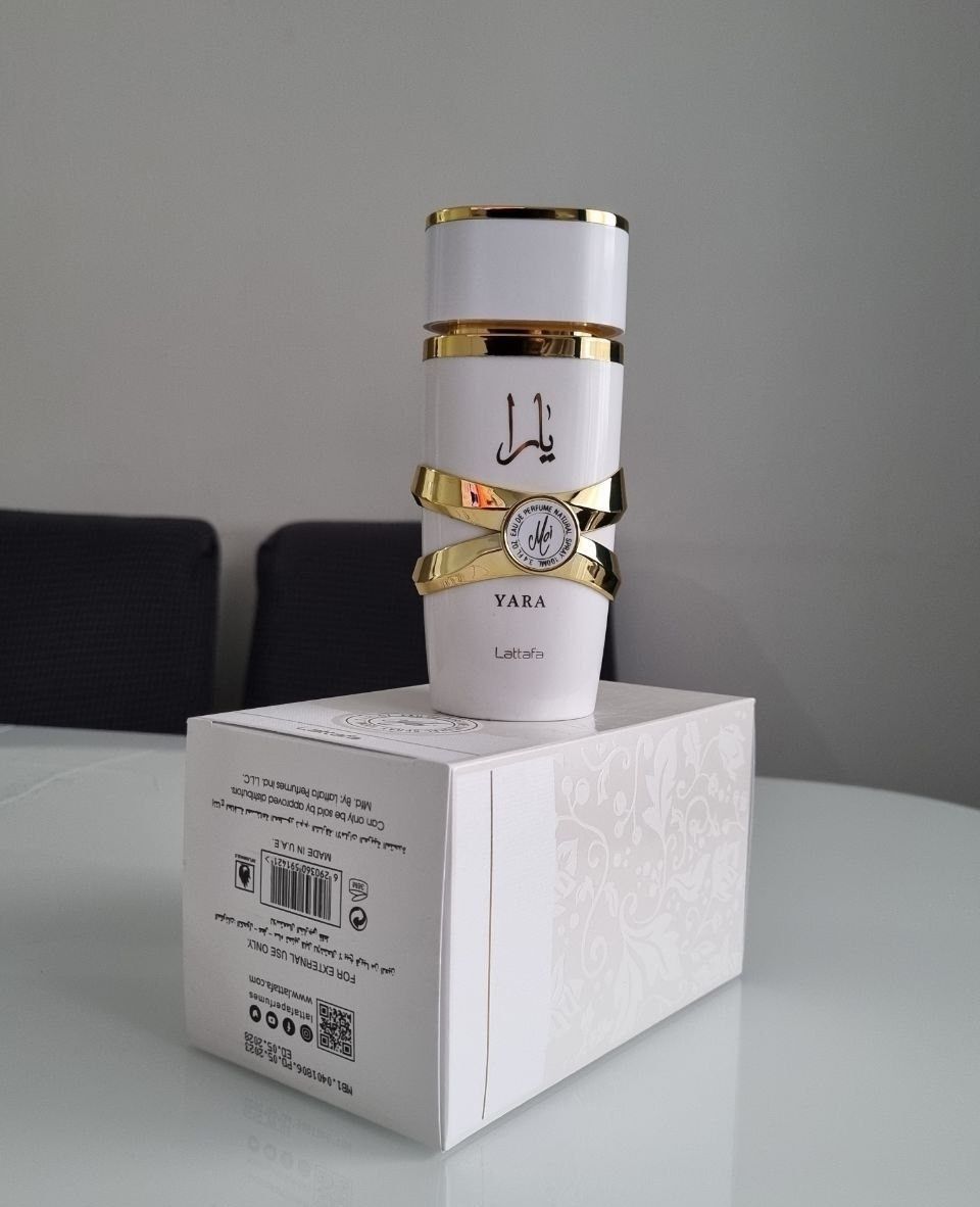 Lattafa Perfumes Yara Moi