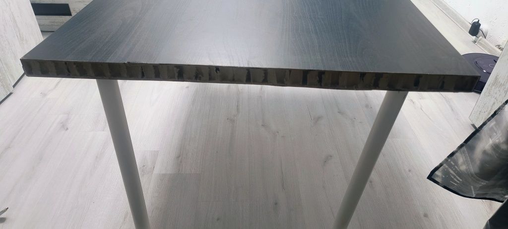 Продавам маса от Ikea