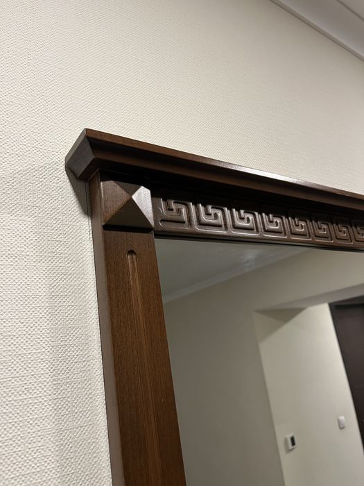 Зелкало с деревянной рамкой 90х70 Турция люкс качество