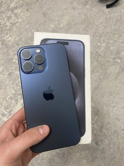 Продам Iphone 15 pro max