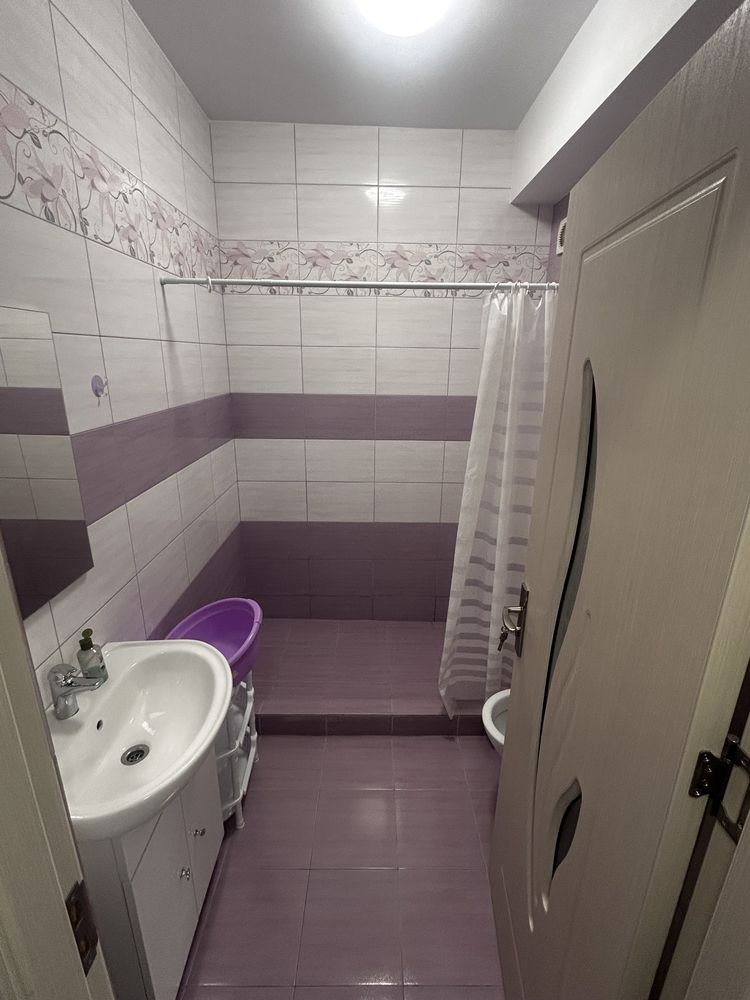 Inchiriez / Cazare Eforie nord Garsoniere Regim hotelier langa plaja