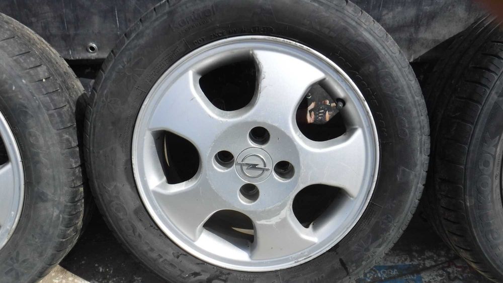 Jante Opel 4x100  Corsa  195 60 15 vara Hankook Kinergy