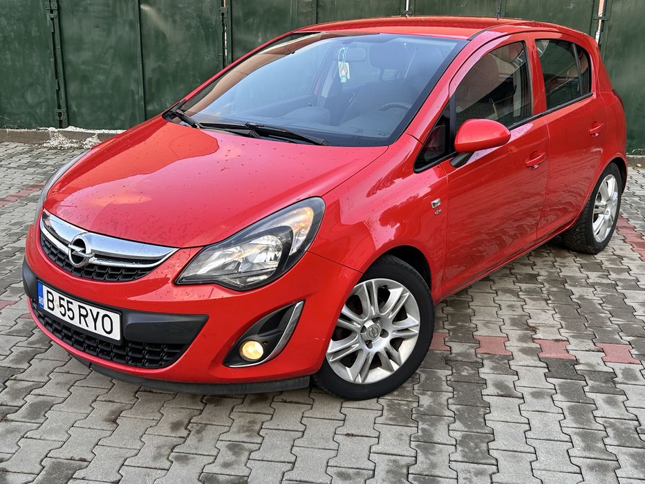 Opel Corsa 2012 1.3 L diesel piele,jante,A/C stare buna
