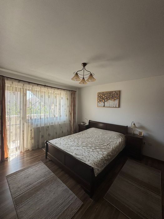 Casă de vânzare, direct de la proprietar, zona Schit, 205 m.p.