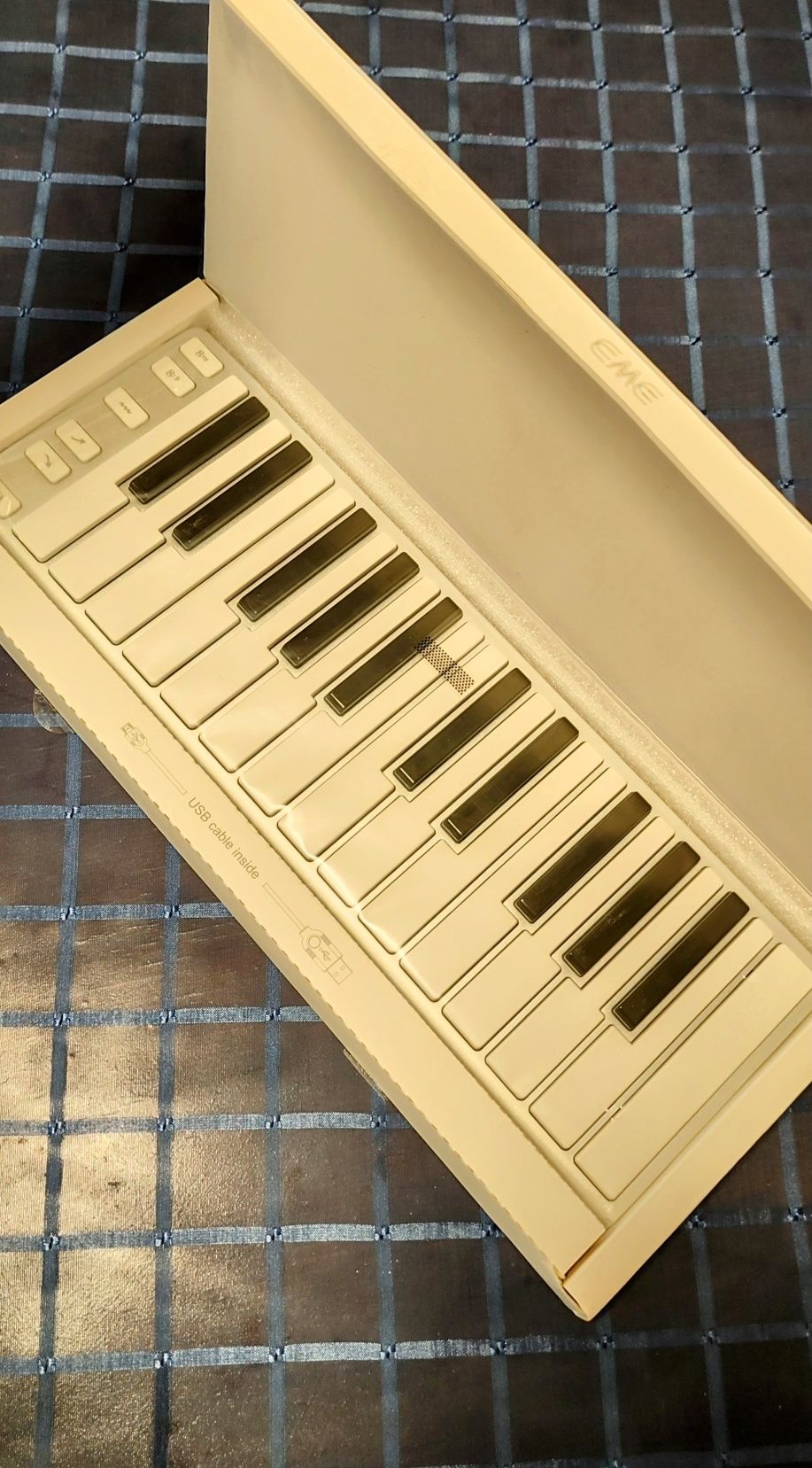 CME Xkey 25 Silver USB Midi Keyboard