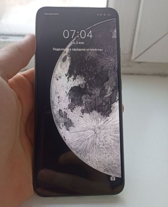 Продам телефон realme c11  память 32гб состояние отличное