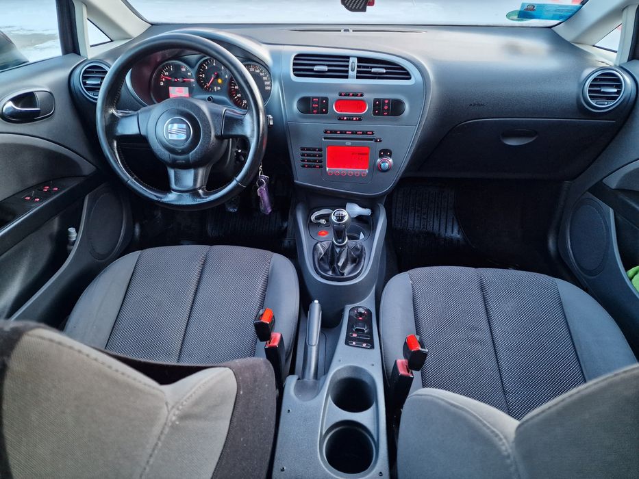 Seat Leon 2009.1,9tdi 105cp tdi Accept variante auto +/- diferența