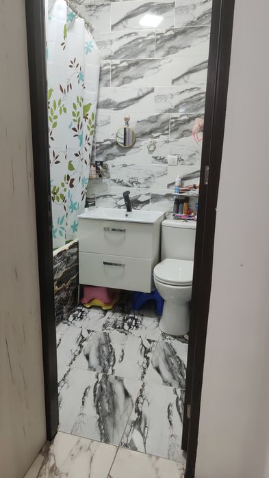 Vand Apartament 2 camere decomandat zona ciocarlia