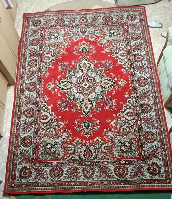 Ковёр советский, очень яркий, примерно 2х3 м