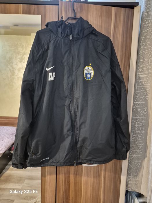 оригинално мъжко яке NIKE