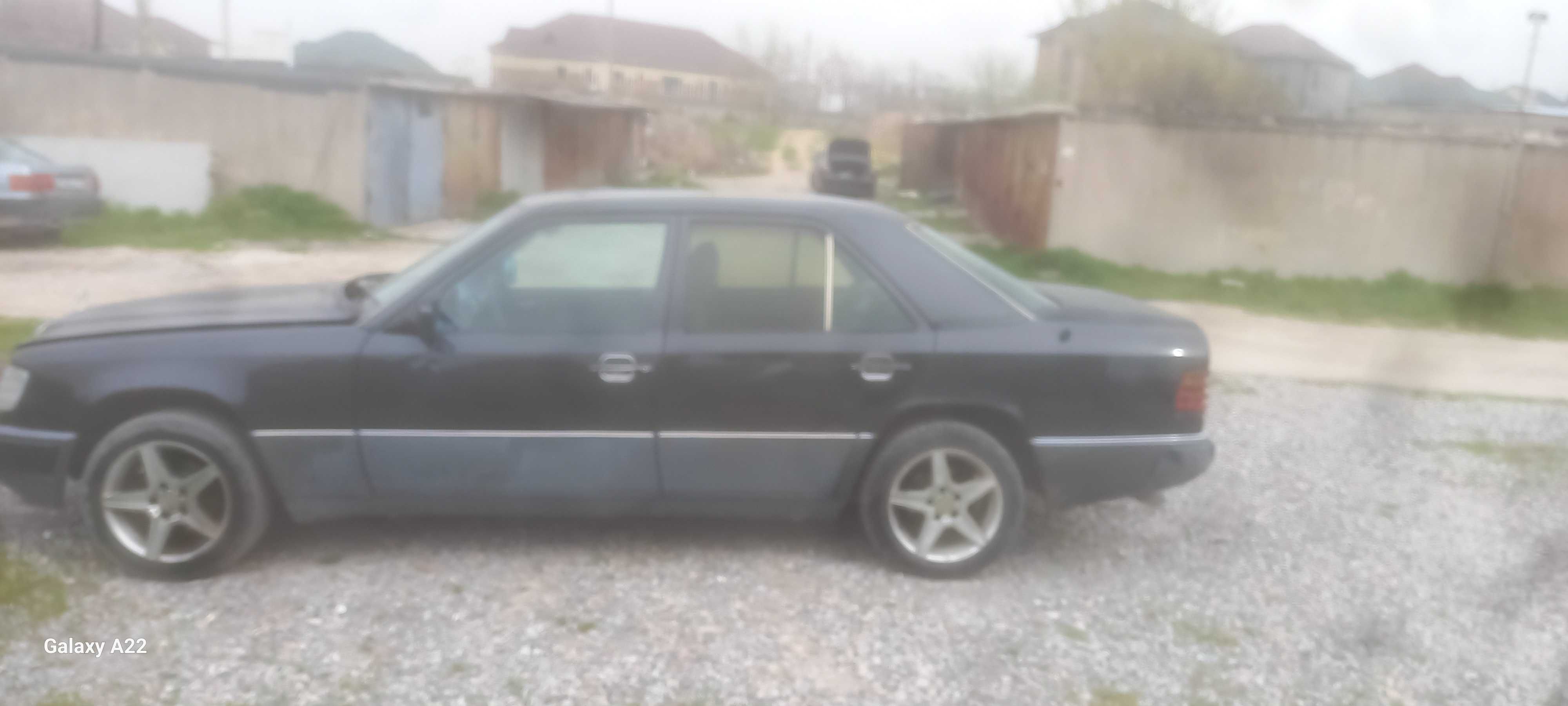 Мерс w 124 E 260,обьем 2,6