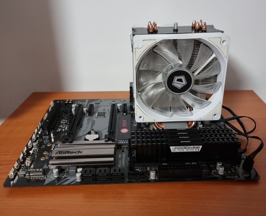 Kit Placa Baza Asrock Z370 Pro4+Procesor intel I9 9900+32 gb