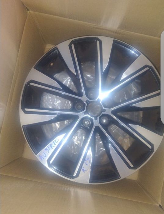 Jante aliaj Renault Austral R19