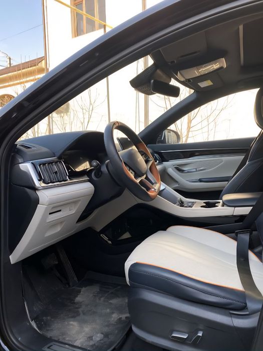 BYD Champion 2024-yi,l 520km battery