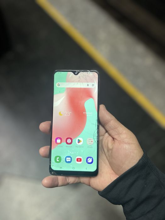 Samsung A 31 sotiladi srochna