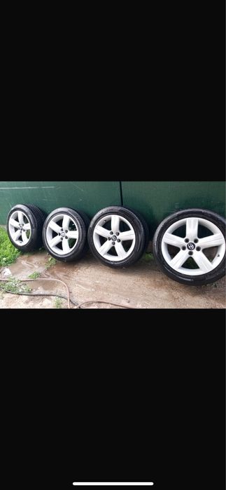 Продам диски 215/55r17