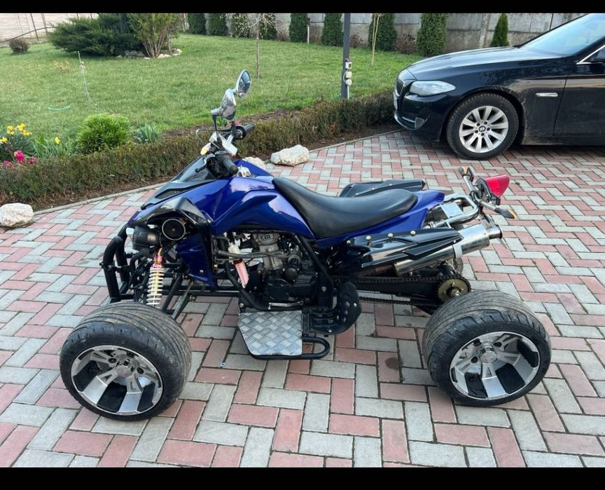 Quad ATV de stradă
