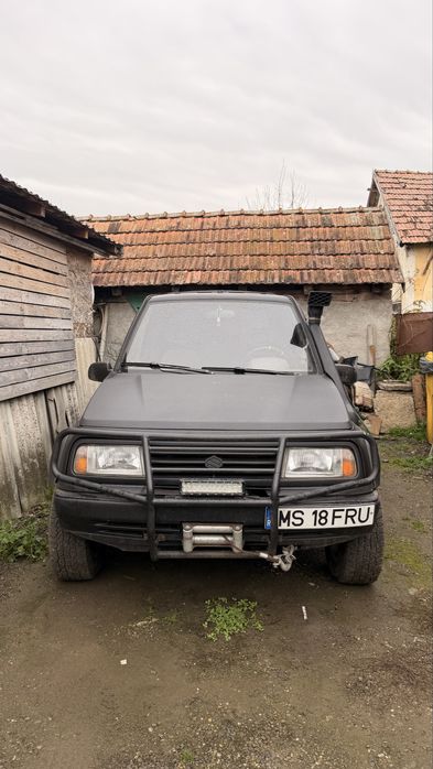 Suzuki vitara 1.6 v8
