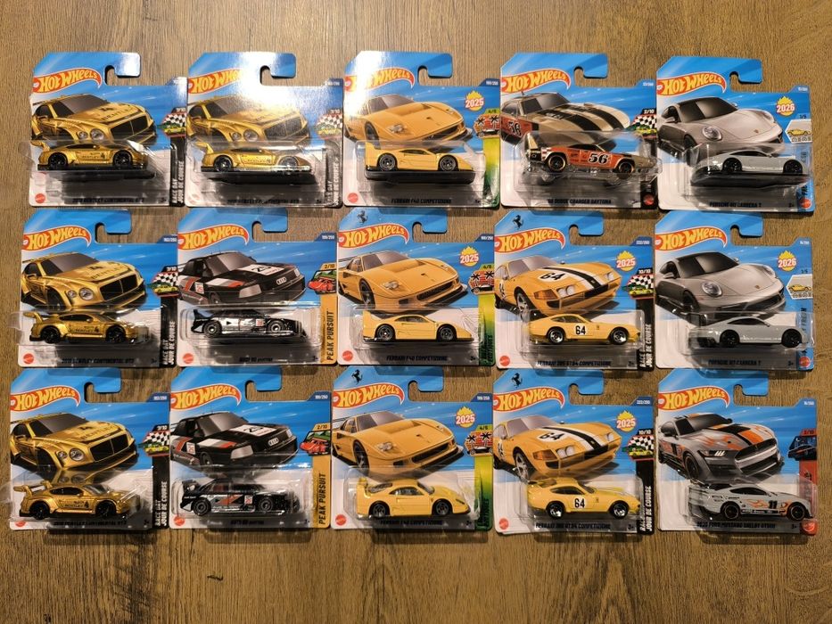 Колички Hot Wheels - Bentley, Ferrari, Porsche, Audi, Dodge