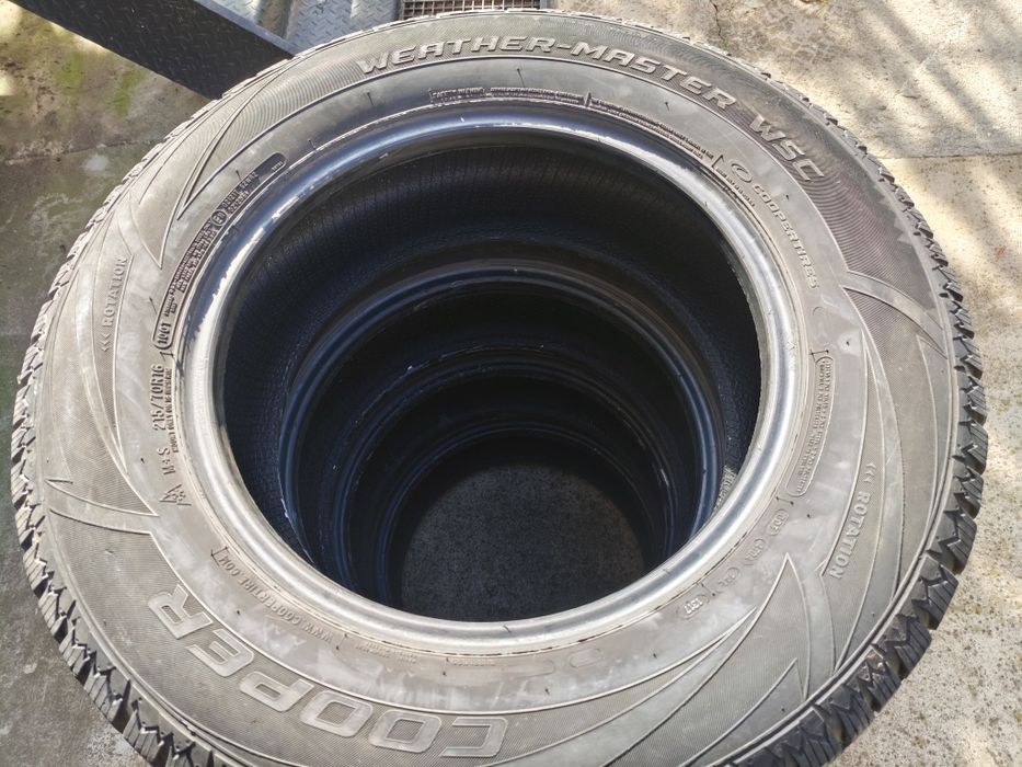 Зимни гуми 215/70/16 за джип втора употреба