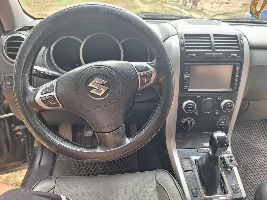 Vând Suzuki Grand Vitara  1.9 DDIS