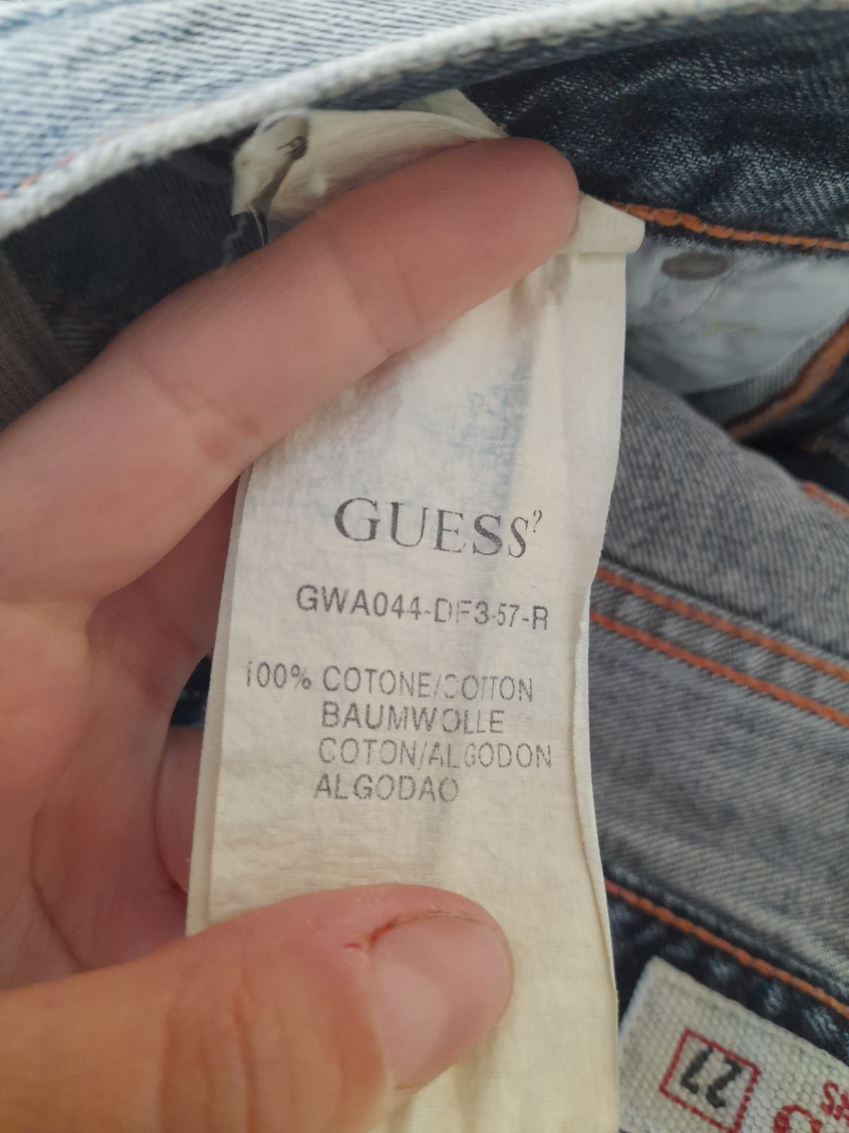 Blugi (jeans) Guess originali