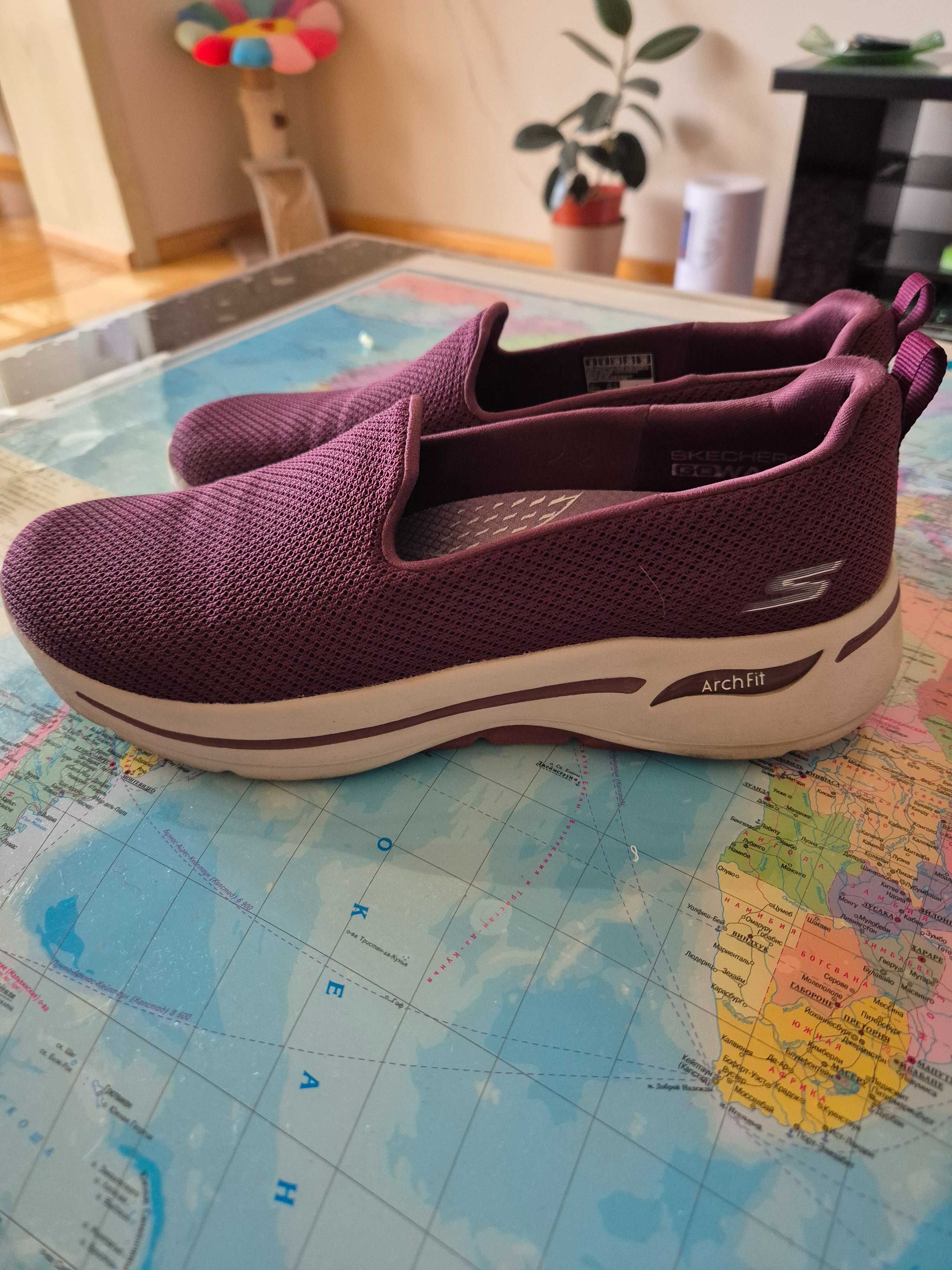 Слипоны Skechers