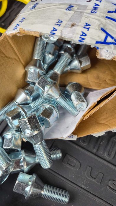 Vand set 20 prezoane noi atât pentru aliaj cat si tabla!