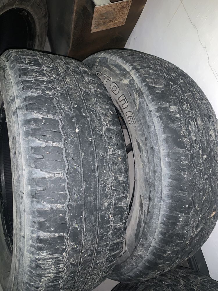 Bridgestone Dueler A/T 265/65 R17 комплект