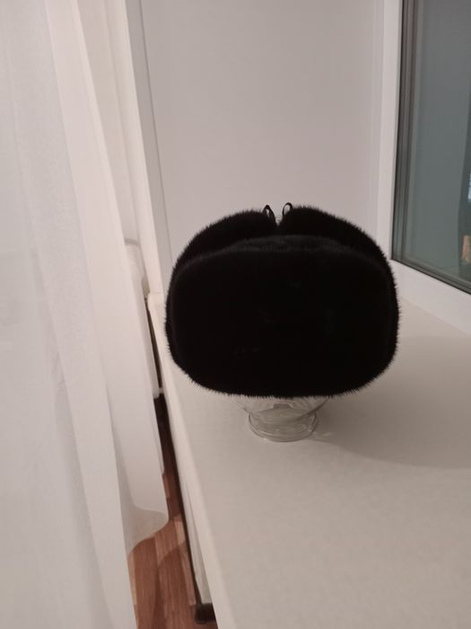 Продам ушанку черный цвет