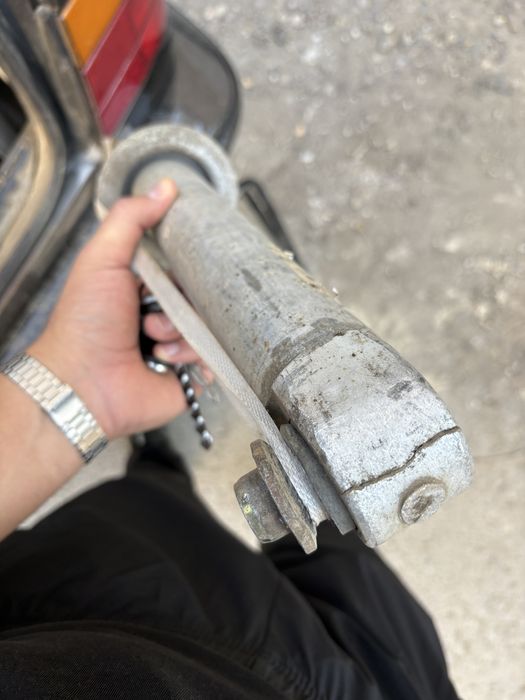 Амортизатор. задний е39,е34