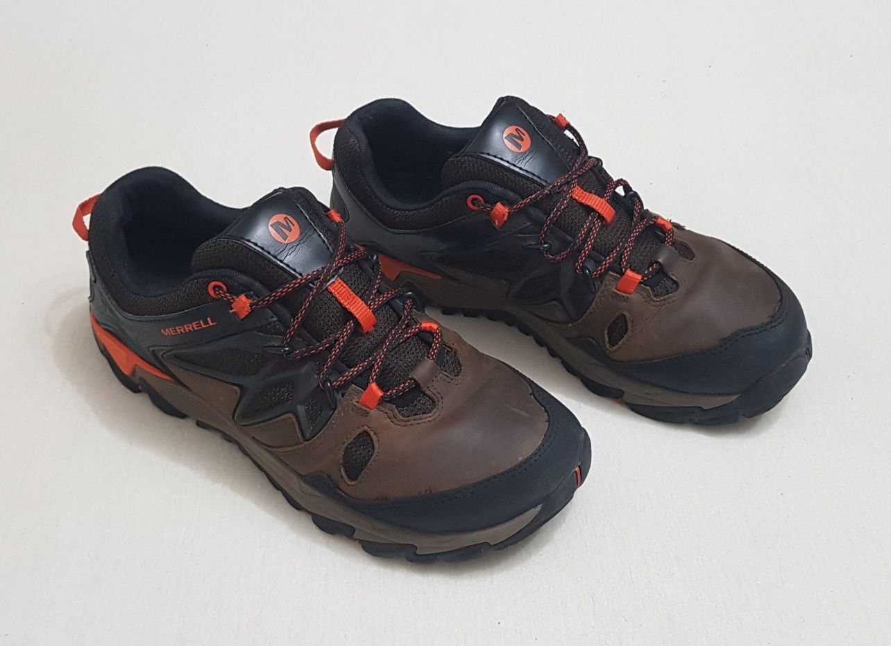 Pantofi drumeție Merrell Clay Performance Gore Tex, Vibram piele Nr 43
