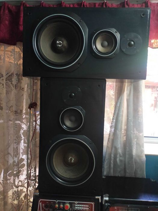 Boxe ” STAR ” Romanesti 100w/8,omi functionale.