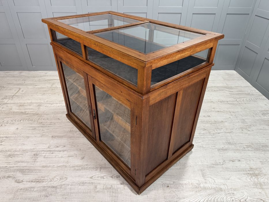 Бижутерски шкаф - витрина от 20-те Р465