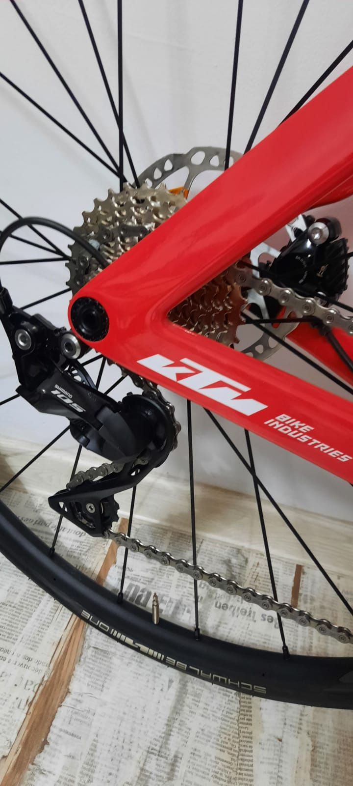 Cursiera  KTM  revelator   carbon - M/L