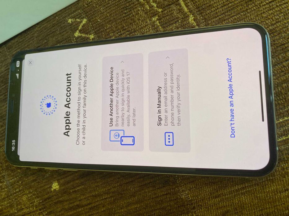 Apple iPhone XS Max - 64GB - Silver