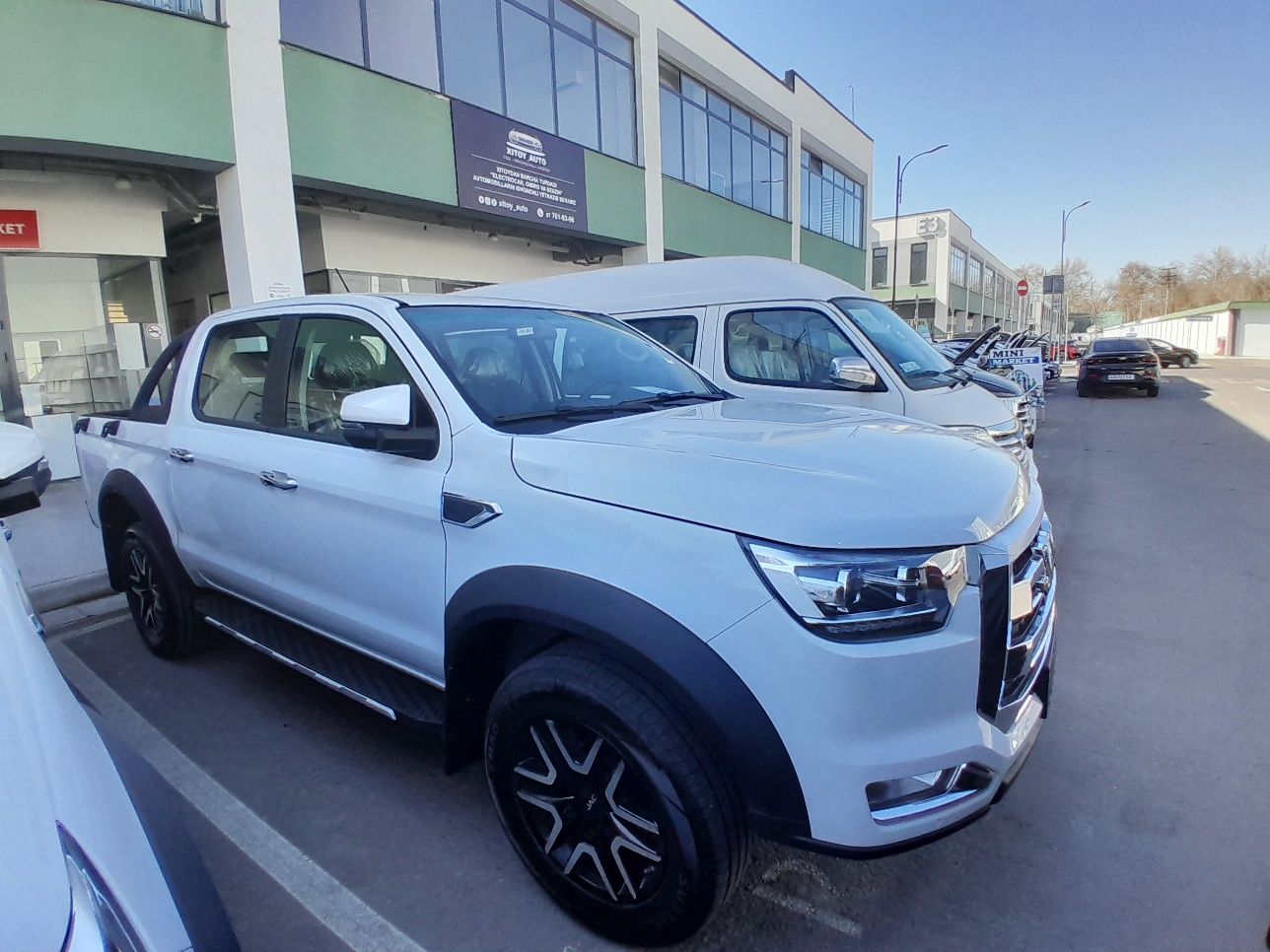 JAC T8 PRO Внедорожник