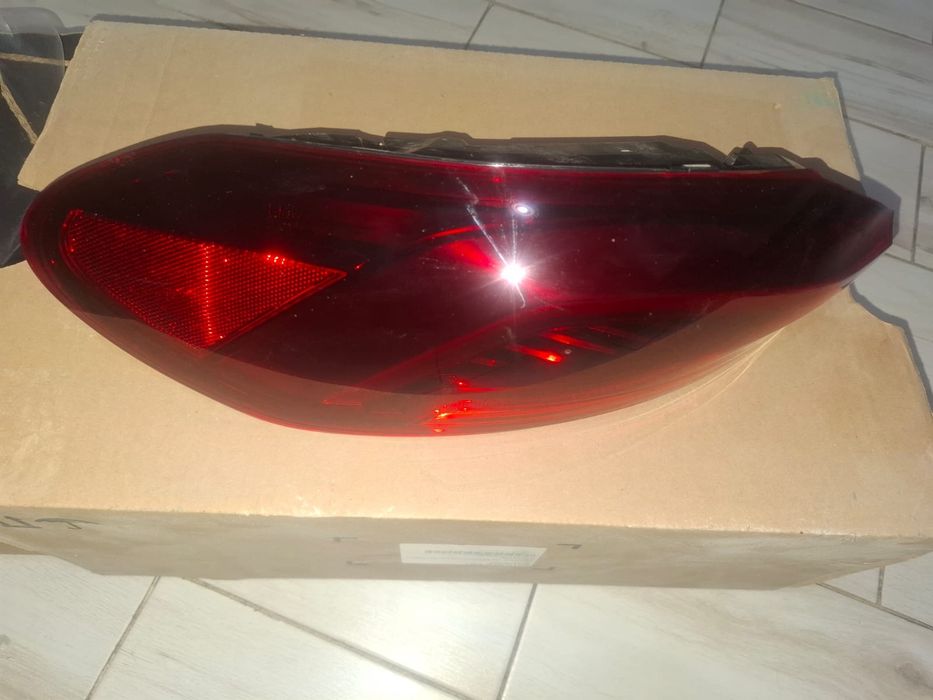 Stop  pe aripa stanga BMW X6 G06 2023-2025