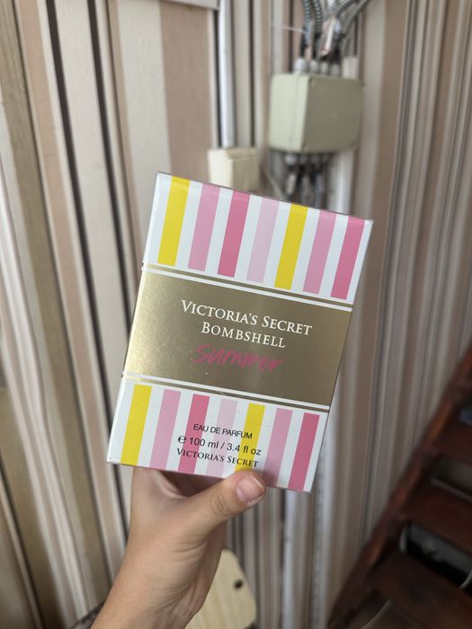 Victoria’s secret bombshell summer