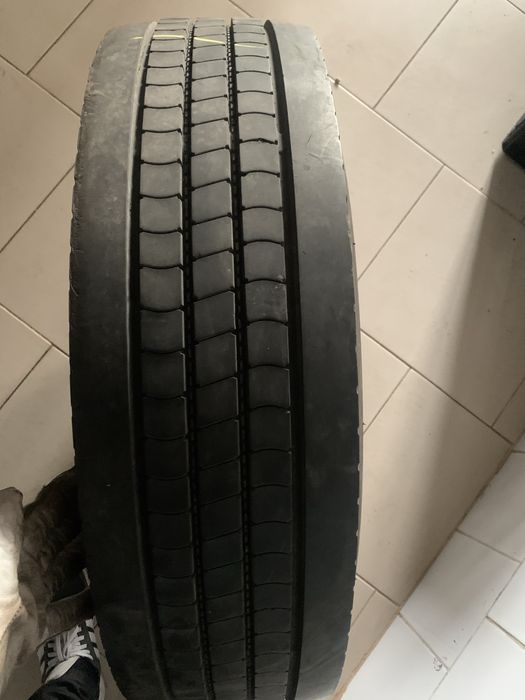 215/75/17,5  C stare impecabila !