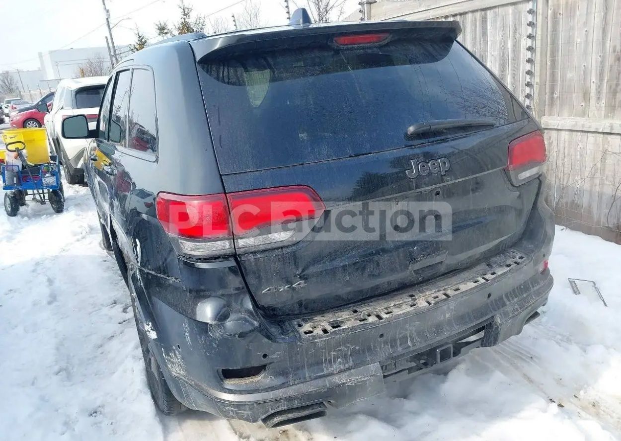 Багажна врата със стъкло и спойлер  Jeep Grand Cherokee