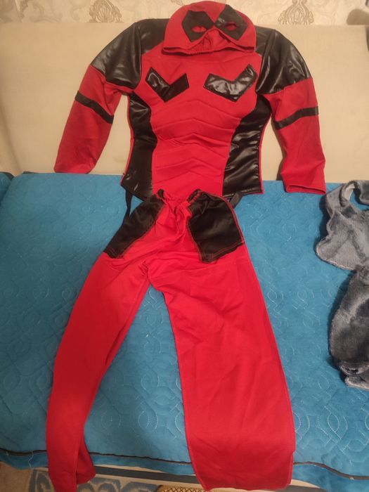 Детские костюмы  размер 38.34