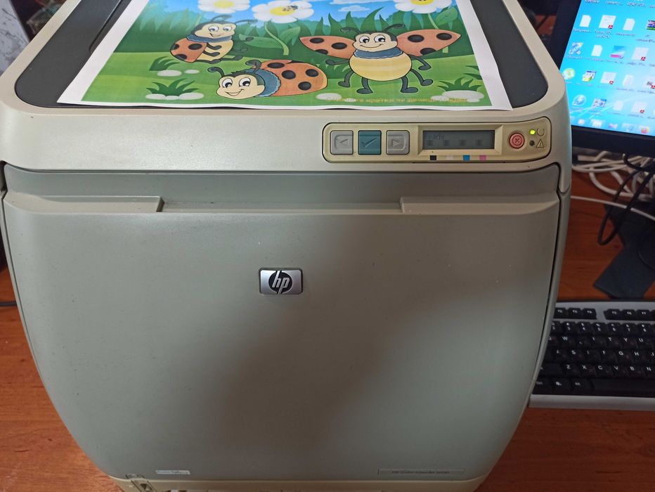 Цветен лазерен принтер HP 1600