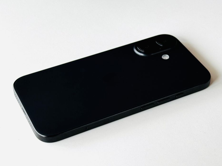 Iphone 16 128GB Black Гаранция 6 месеца