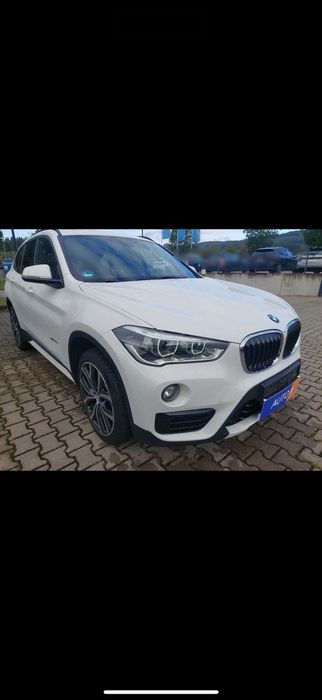 BMW X1 Sportline/25d/X-drive/LED/Pano/Lane/Head-up/Keyless/Sc.incalz/Navi mar