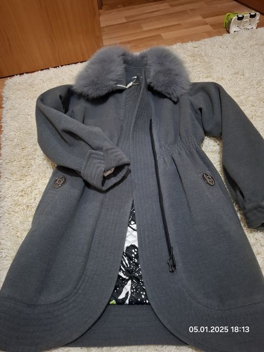 Palton nou cu blana naturală - mărimea 38