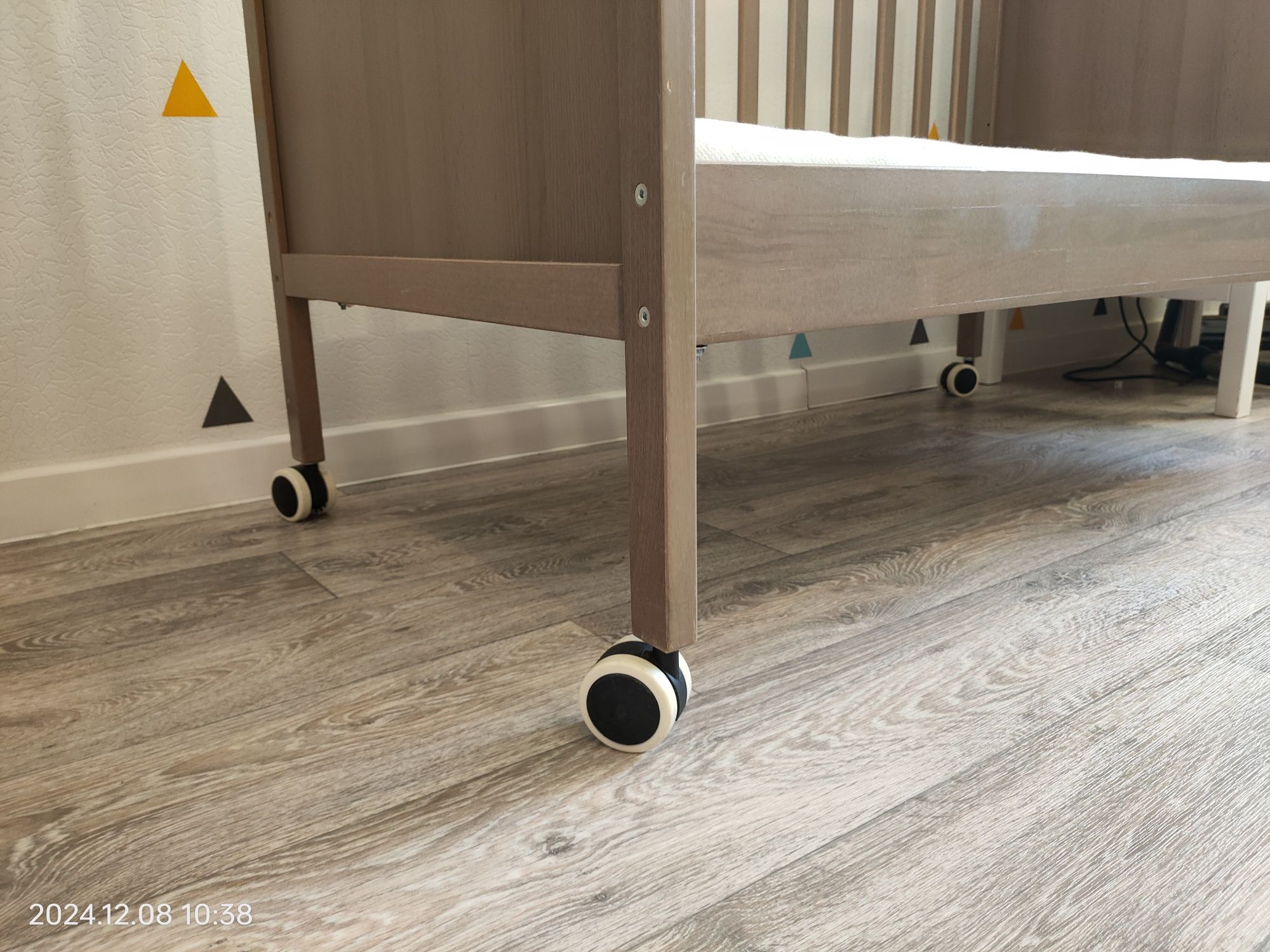 Кровать детская IKEA трансформер, с матрасом.