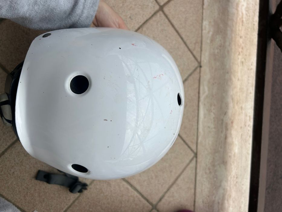 două căști pt bicicletă/trotineta