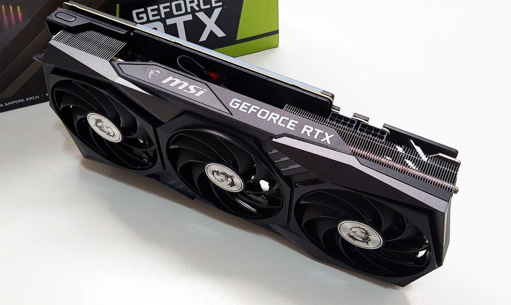Видеокарта MSI GeForce RTX 3070 GAMING Z TRIO 8G нова 24м. Гаранция.