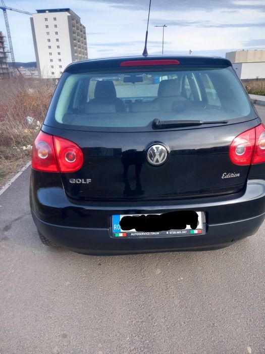 Vand VW Golf 5 2007, motorina, in stare foarte buna de functionare